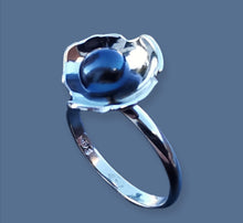 Load image into Gallery viewer, Grey Pearl Splat Ring
