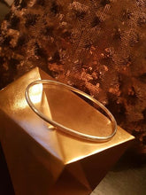 Load image into Gallery viewer, Oval slave bangle
