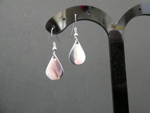 Load image into Gallery viewer, Silver teardrop earrings
