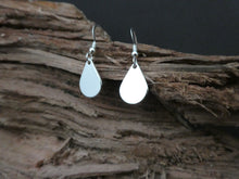 Load image into Gallery viewer, Silver teardrop earrings
